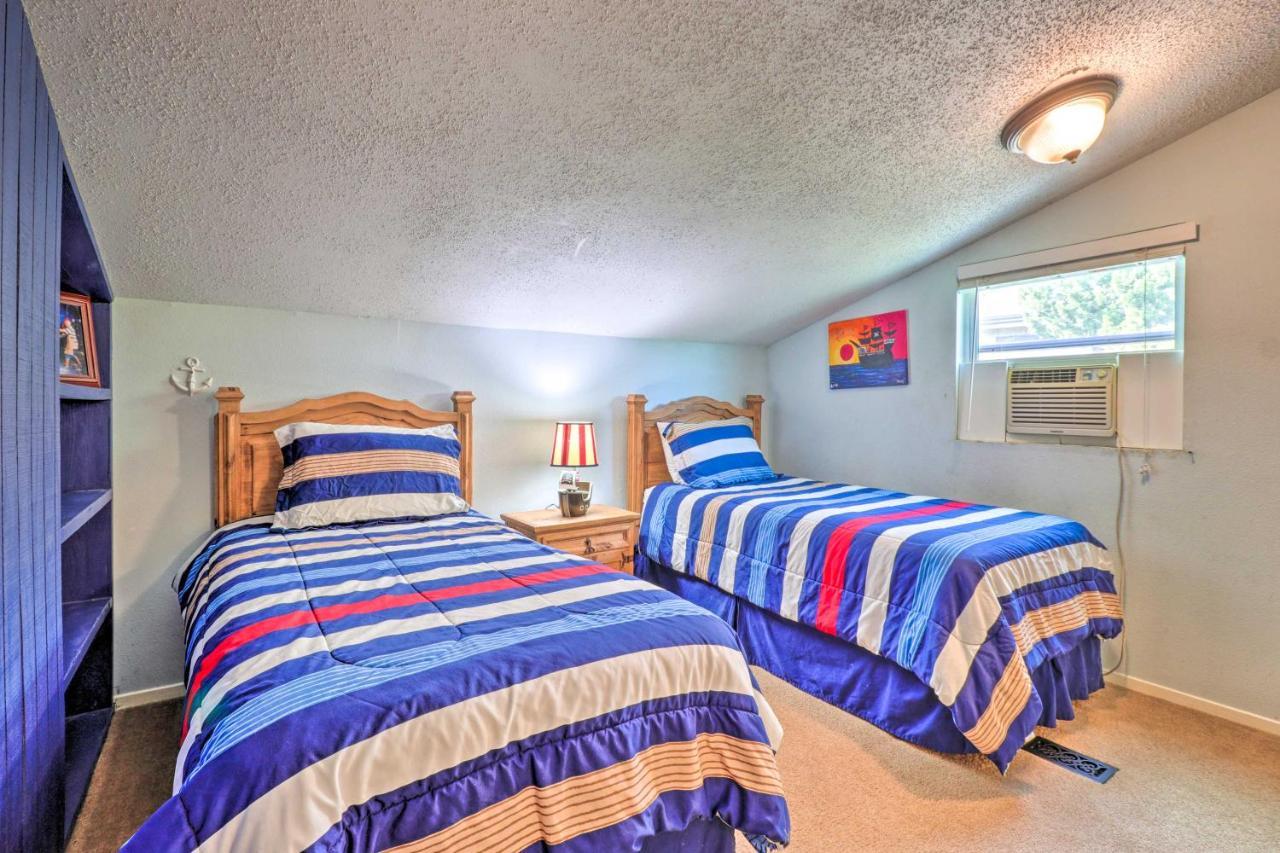 Lakefront Home With Point Venture Golf Access! Eksteriør billede